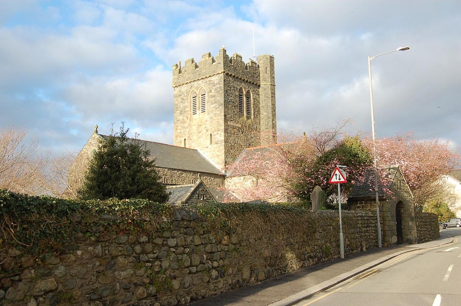 Ty Del - Beautiful Home In Tywyn Exterior photo