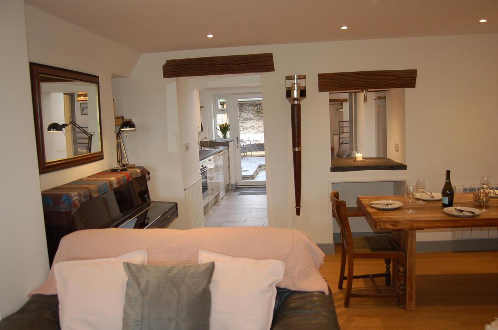 Ty Del - Beautiful Home In Tywyn Exterior photo
